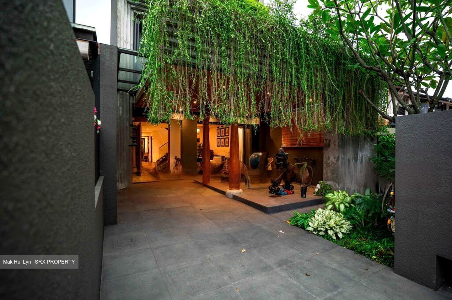 Opera Estate (D15), Terrace #479866761